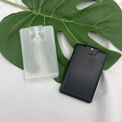 20 مل زجاجة رذاذ بلاستيكية فارغة PP بطاقة الائتمان البخاخ 0.06ML / T اللون حسب الطلب