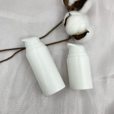 المفاجئة على مضخة الهواء التعبئة والتغليف 15ml PP زجاجة العناية بالبشرة صديقة للبيئة